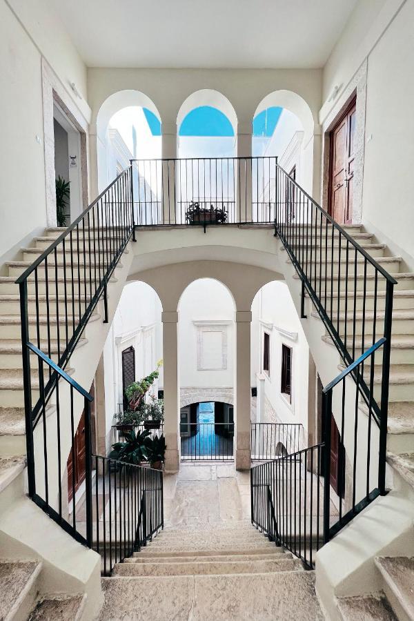 Miche Luxury Home - Appartamento Vista Mare A Trani Kültér fotó