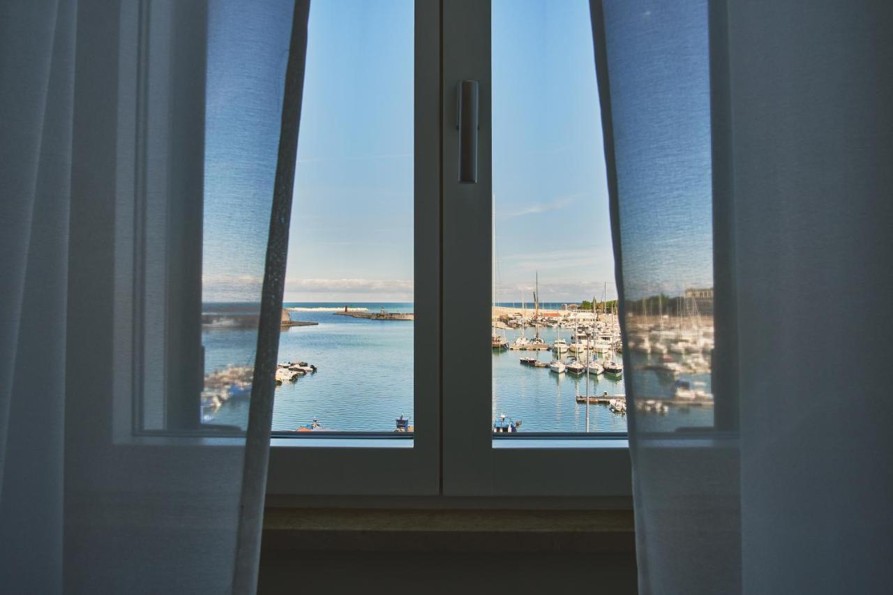 Miche Luxury Home - Appartamento Vista Mare A Trani Kültér fotó